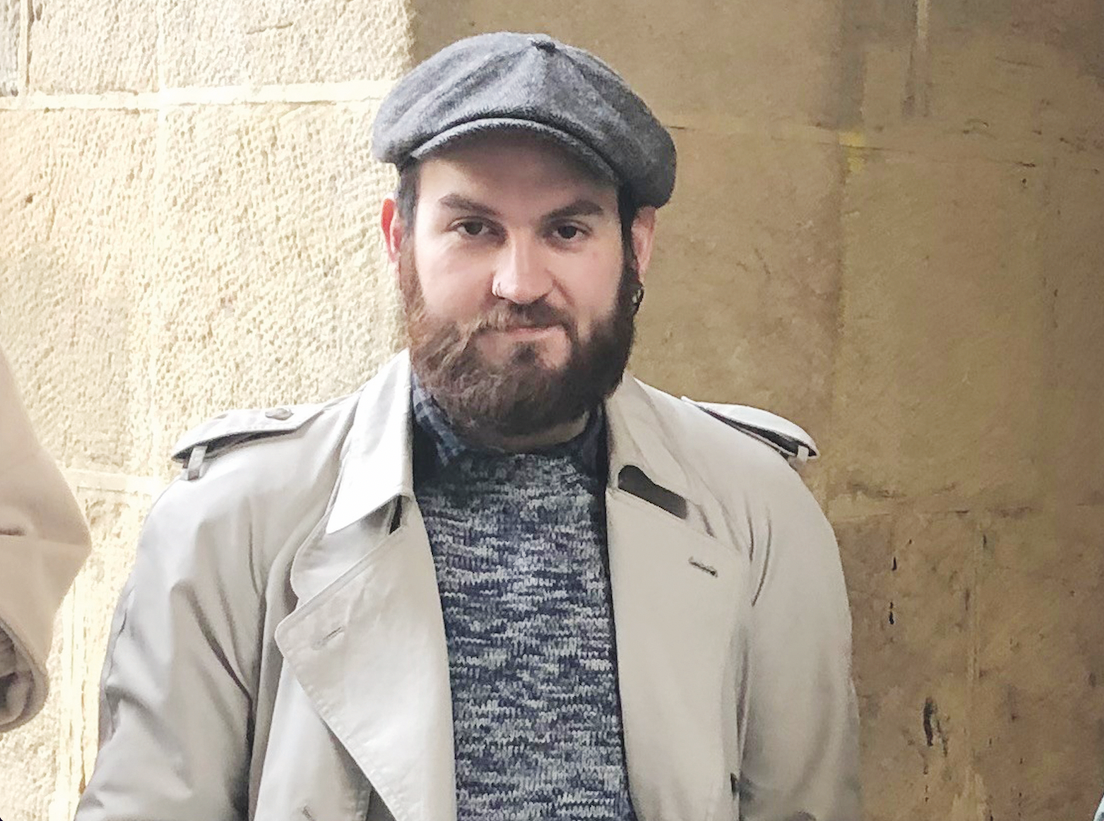 Joannes Jauregi: "Asko motibatzen nau liburua euskaratzeak"