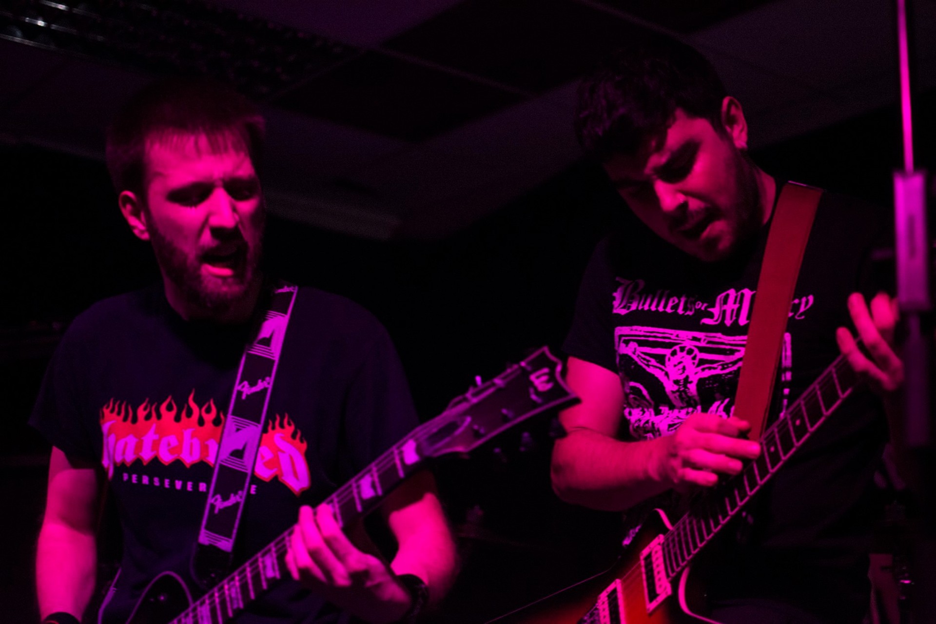 Broken Legacy, Rodeo eta Uckaia taldeak, egubakoitzean gaztetxean