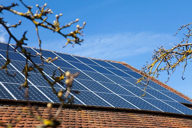 Energia komunitate bat sortzeko eskaera egin du EH Bilduk