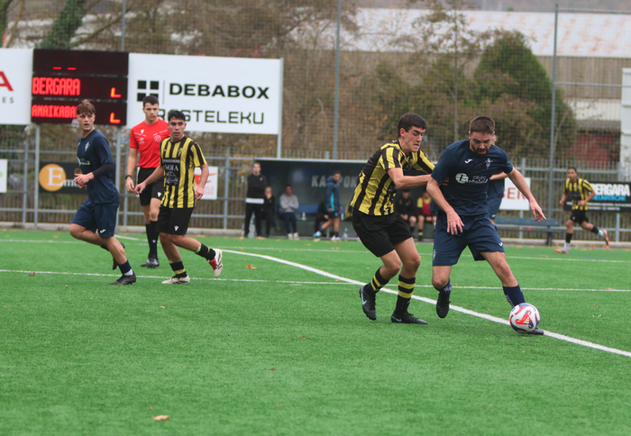 Bergarak 4-1eko garaipen sendoa lortu du Amaikak Baten aurka