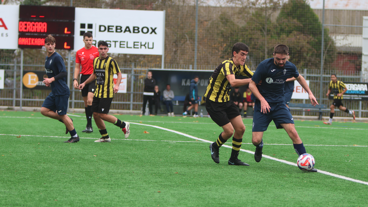 Bergarak 4-1eko garaipen sendoa lortu du Amaikak Baten aurka