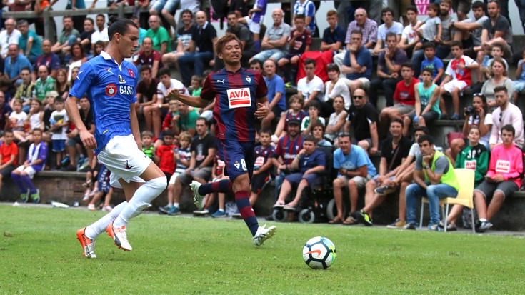 Mendilibarren Eibar eta Andoni Iraolaren Mirandes aurrez aurre Atxabalpen