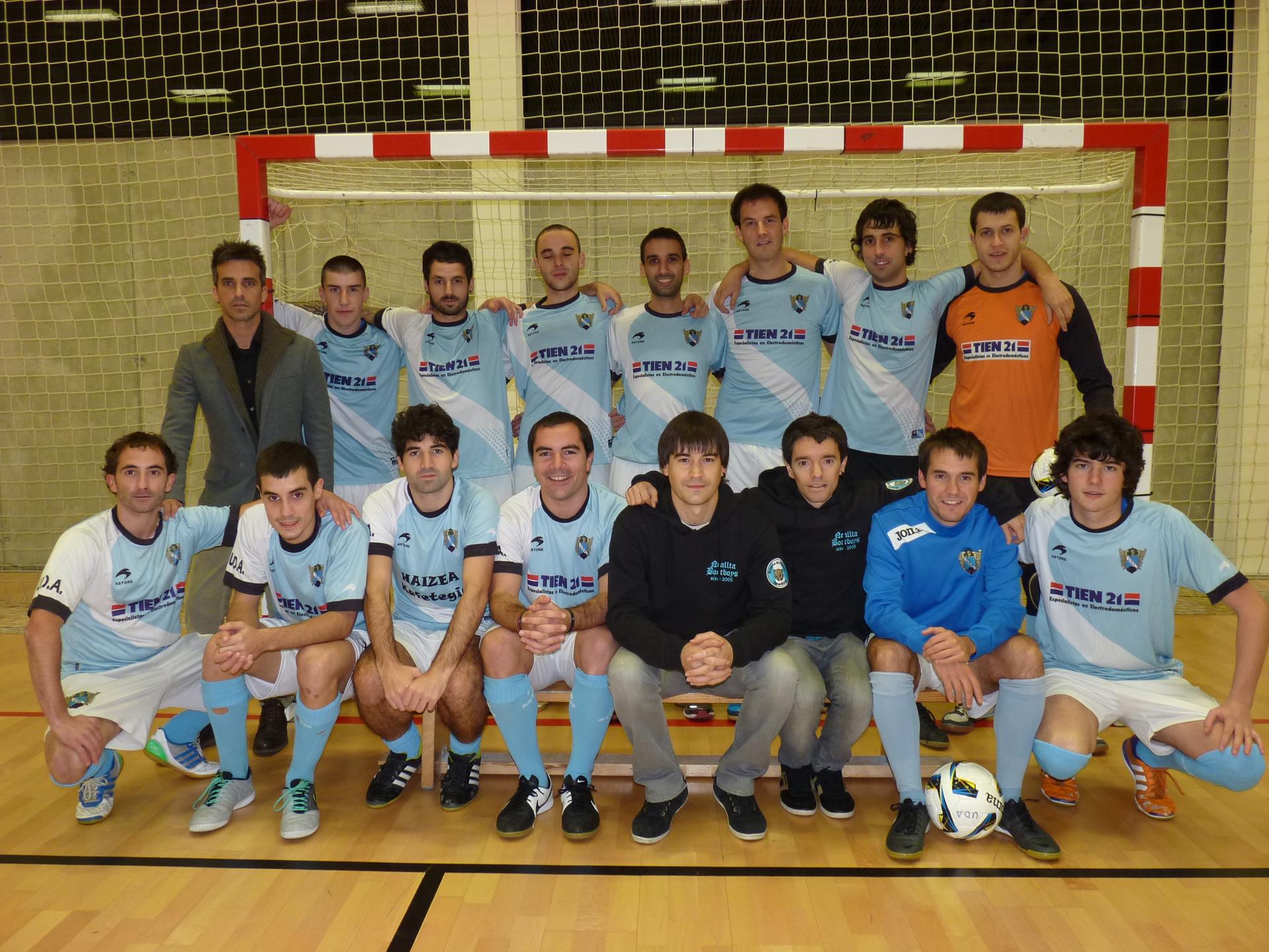 Aretxabaleta areto futbol taldeak Euskal Ligan jokatuko du