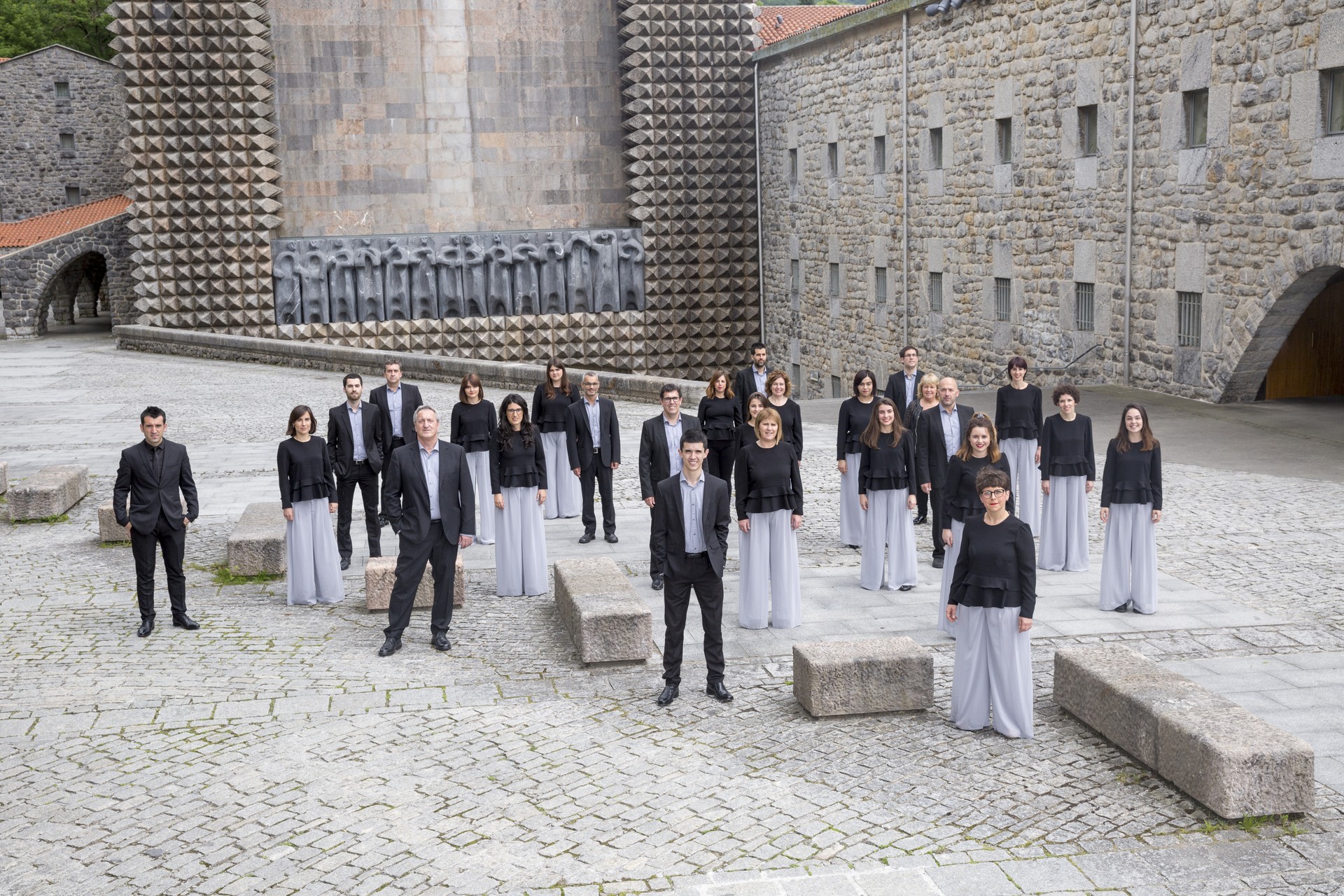 Hungariako Debrecen hirian ariko da Ganbara datorren astean