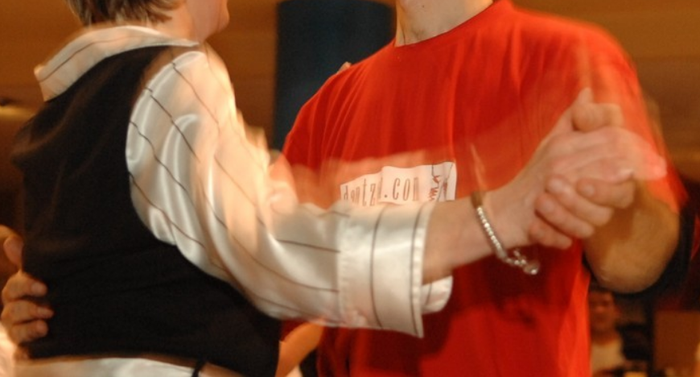 Domekan abiaraziko dira Herrixa Dantzan dantzaldiak