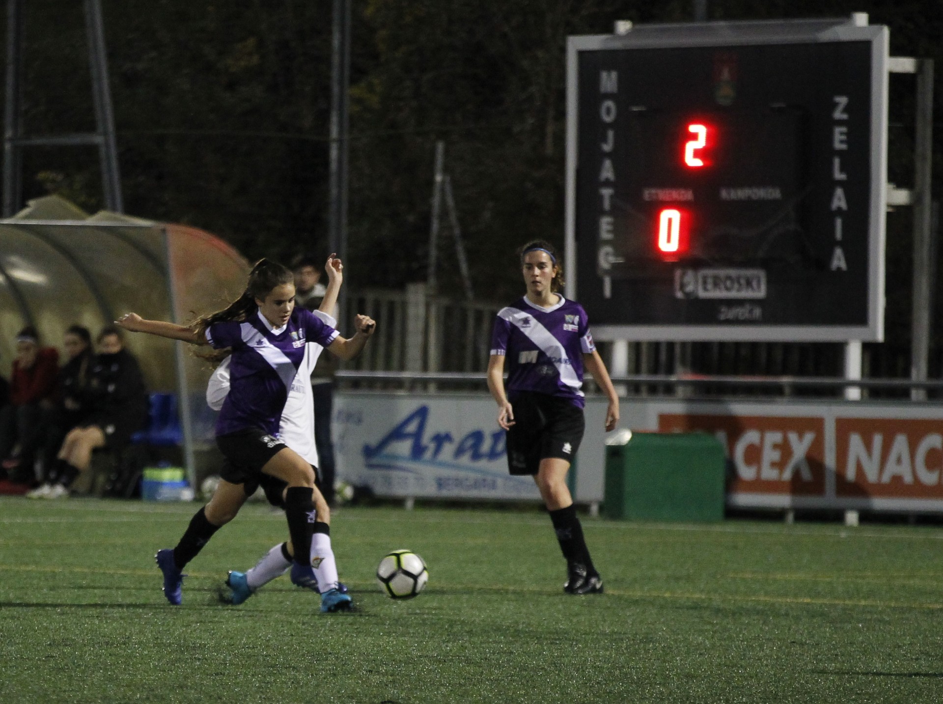 Leintz Arizmendik gol festarekin irabazi zion atzo Zarautzi