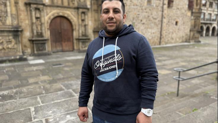 Johan Alexander Obando: "Ia familia osoa hemen bizi da; euskal kulturak ondo hartu gaitu"