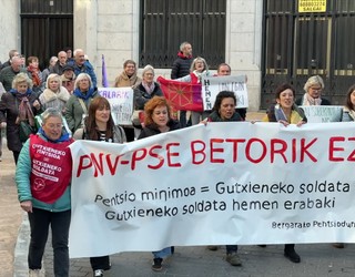 Ozen entzun dira Bergaran pentsiodunen aldarriak