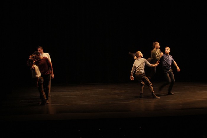 'Harri, orri, ar' dantza ikuskizuna egin dute Amaia antzokian - 5