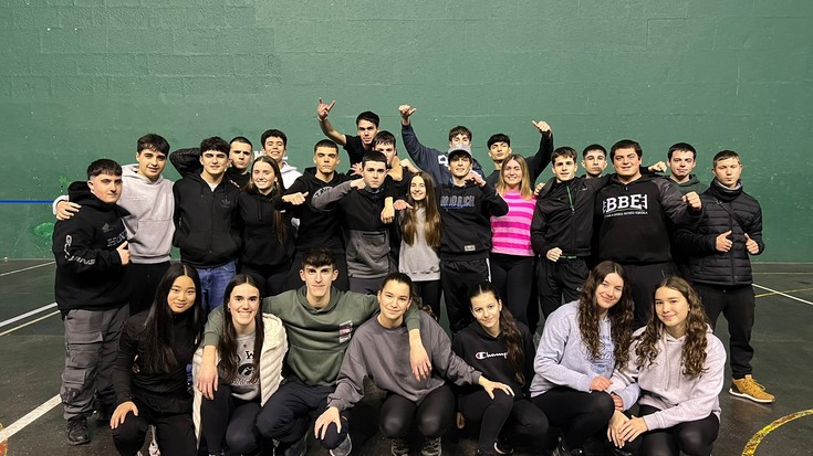 Kinttaden Eguna: Santa Ageda neska-mutilentzat herria girotzeko jaioa, herriaren festa bihurtua