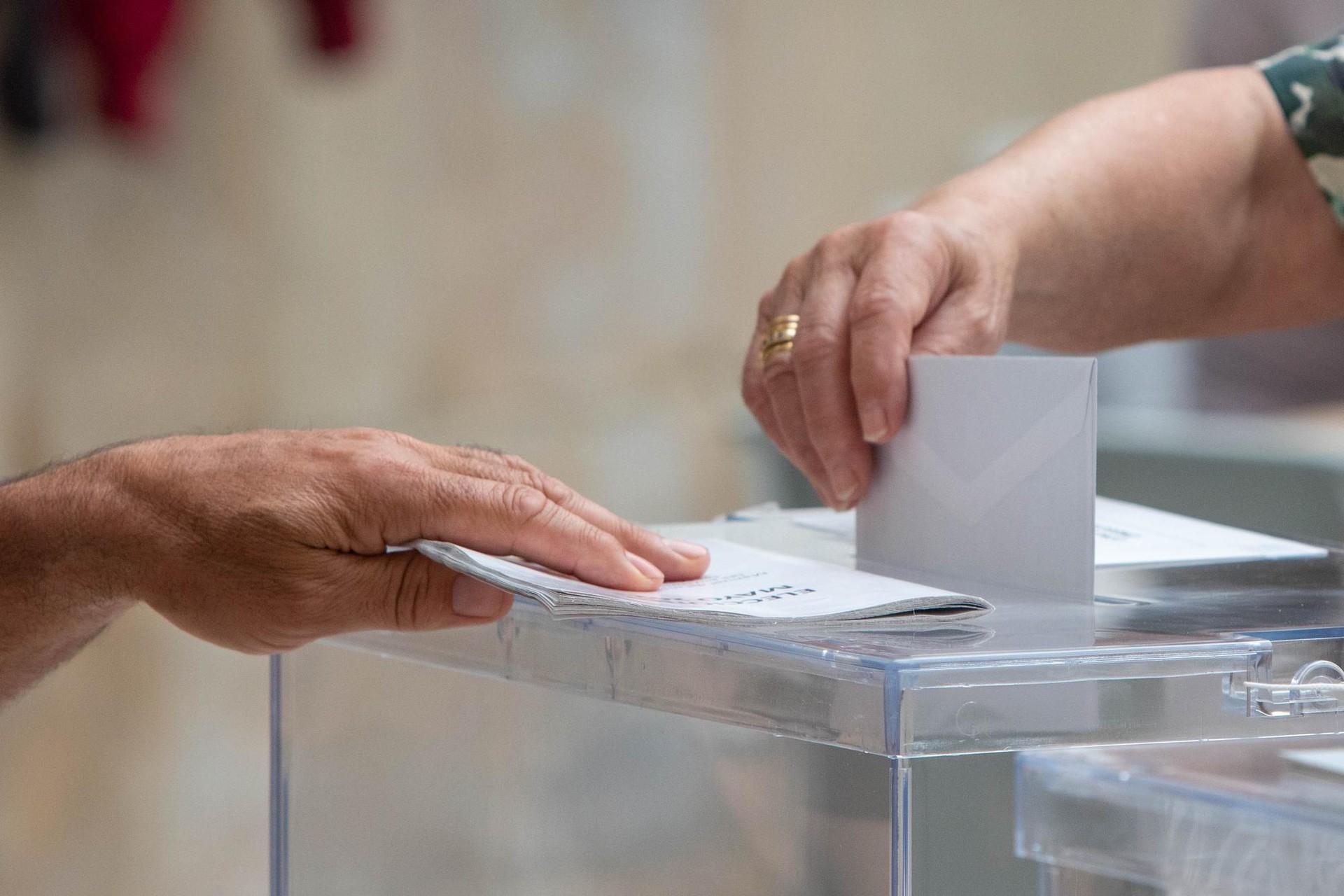Posta bidezko botoa emateko laguntza emango dute batzokian