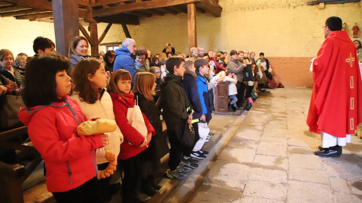 San Blasen omenezko ekitaldiak izango dira otsailaren 3an, Debagoieneko hainbat auzotan