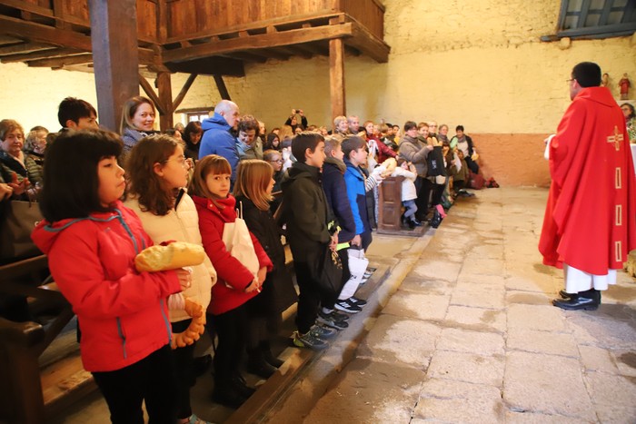 San Blasen omenezko ekitaldiak izango dira otsailaren 3an, Debagoieneko hainbat auzotan