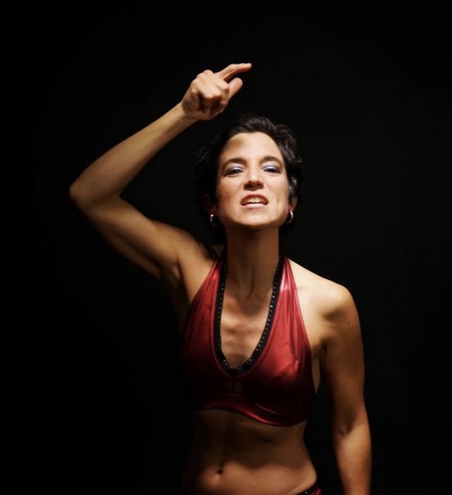 'Luchadoras' antzezlana