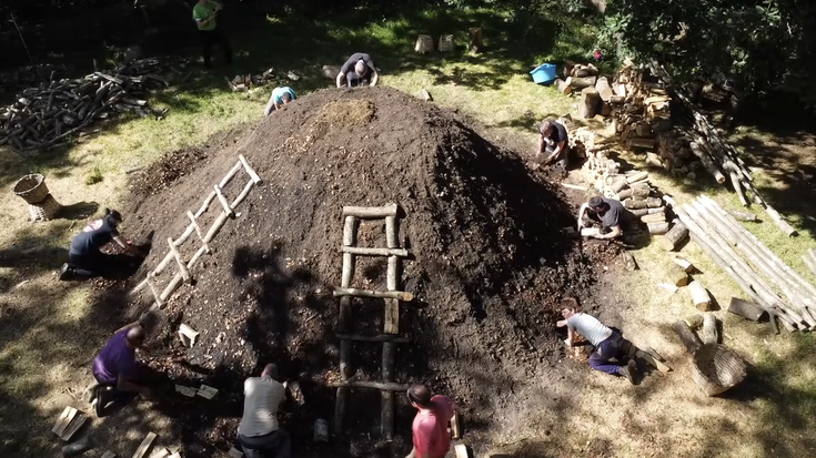 Txondorra nola egin zuten jaso duen dokumentala ikusgai dago