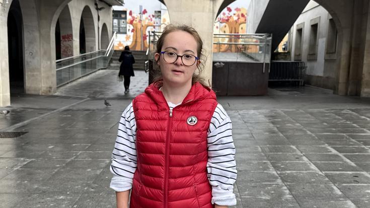 June Elkoro: "Euskara erabiltzeko dago, eta ez apaingarri moduan gordetzeko"