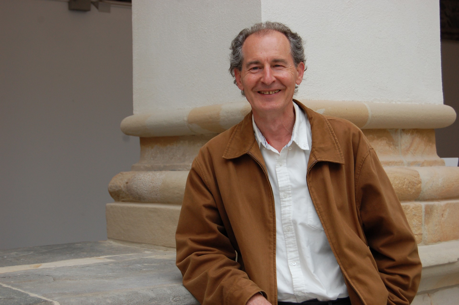 Luis Bernardo de Carrera: "Ekoherrian, norbera eta talde gisa hazten gara, senidetasuna erabiliz"
