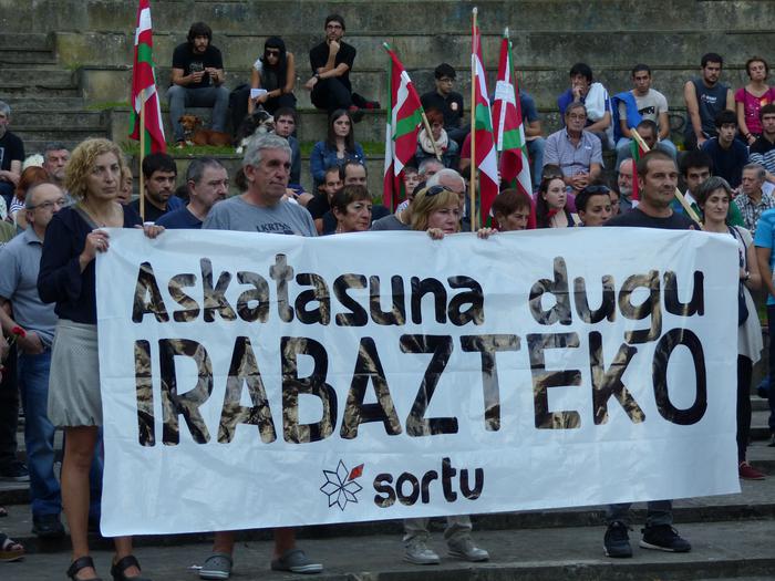 Biharko 'Gudari eguna'-ren harira manifestazioa deitu du Arrasateko Sortuk