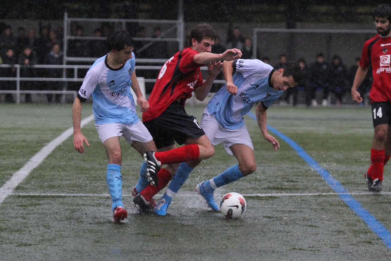 Liga 'suabe' hasteko, derbia