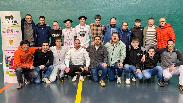 Erostarberendako eta Azpitarterendako izan dira txapelak