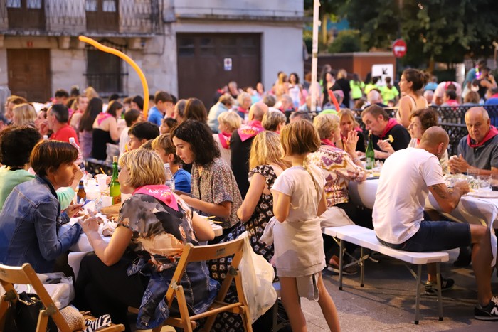 Herri curriculumaren saioetan ateratako ondorioak aurkeztuko dituzte asteazkenean