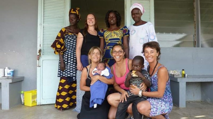 Senegalen borondatezko osasun zerbitzua ematen, urteetako solidaritateari esker