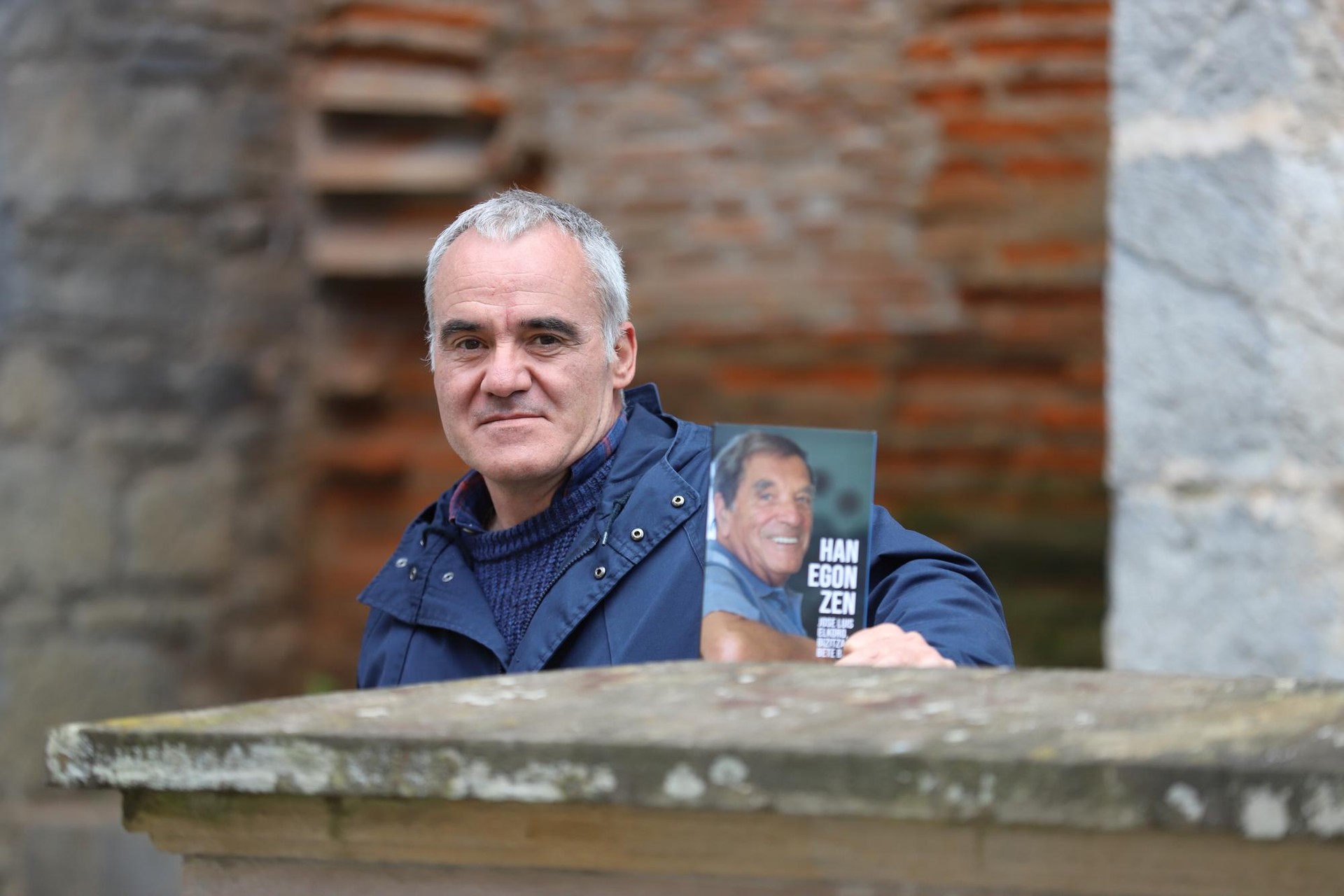 Mikel Zubimendi: "Jose Luis Elkoro han egon zen, gure herriaren alde, une zail eta latzetan"