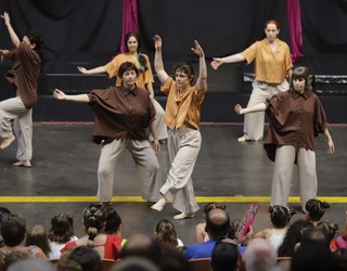 Camden Danceko ikuskizuna argazkitan