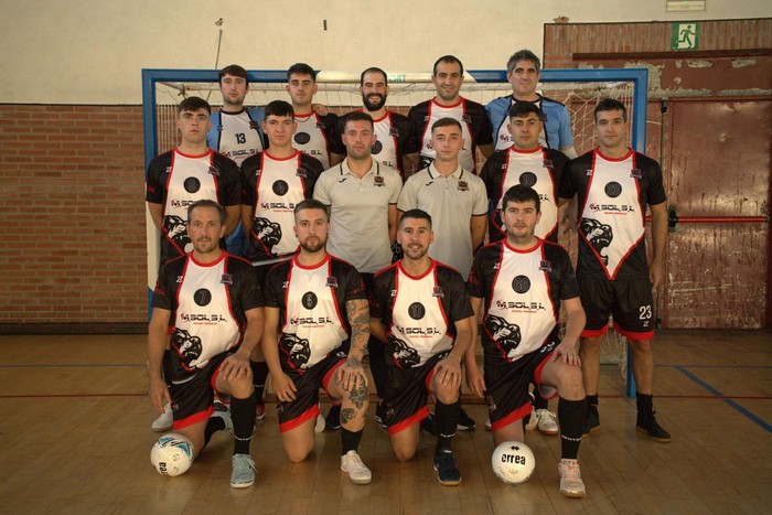 Urrestilla FS areto-futbol taldeak mailaz igotzeko aukera izango du zapatuan, etxean