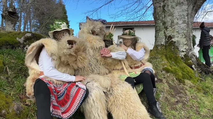 Aratusteei ongietorria egin diete Elgetan koko-batzearekin