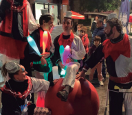 Kale animazio argiztatua eta musikatua