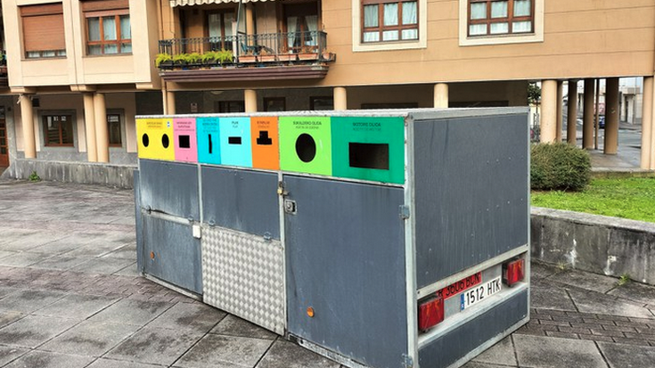 Garbigune ibiltaria Errementari plazan