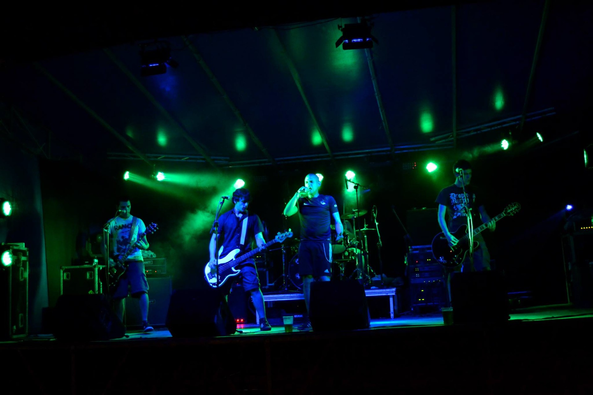 Rock taldeen aldeko apustua Andramaixetan