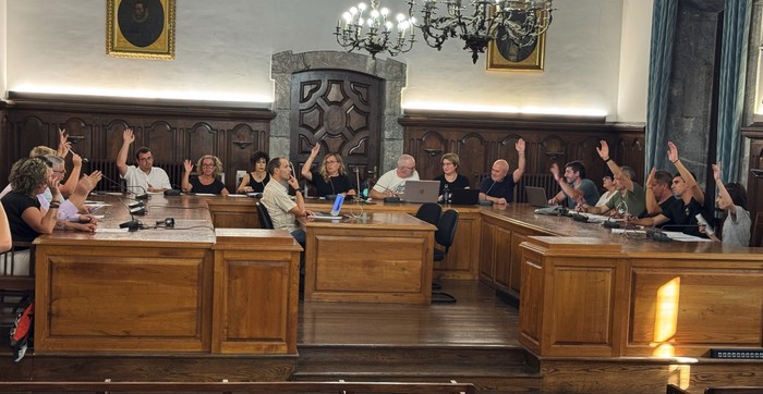 Arrasateko Euskararen Herri Plana aho batez onartu du udalbatzak