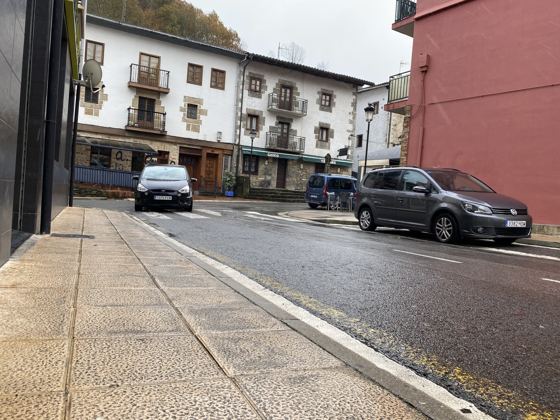 Irisgarritasuna bermatu nahi dute Nardeaga eta Pedro Ignacio kaleen arteko bidegurutzean