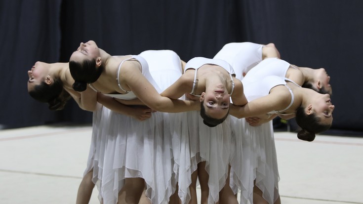 Bost kirol elkarte eta 404 gimnasta