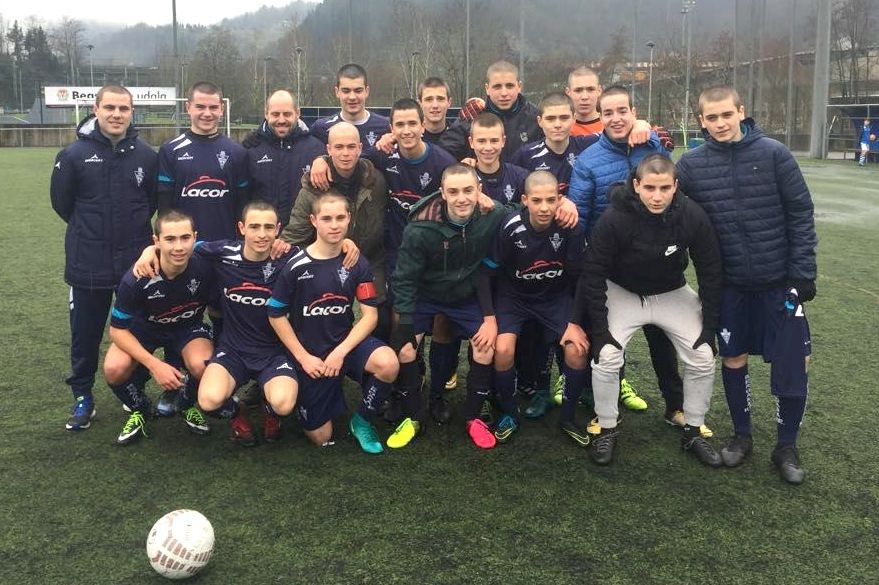 Gaixotasunaren aurrean taldearen babesa eta elkartasuna, futbolaz harago