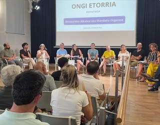 Argitzeneko Mandatu Organoak epe motz, ertain eta luzerako konpromisoak aurreikusi ditu