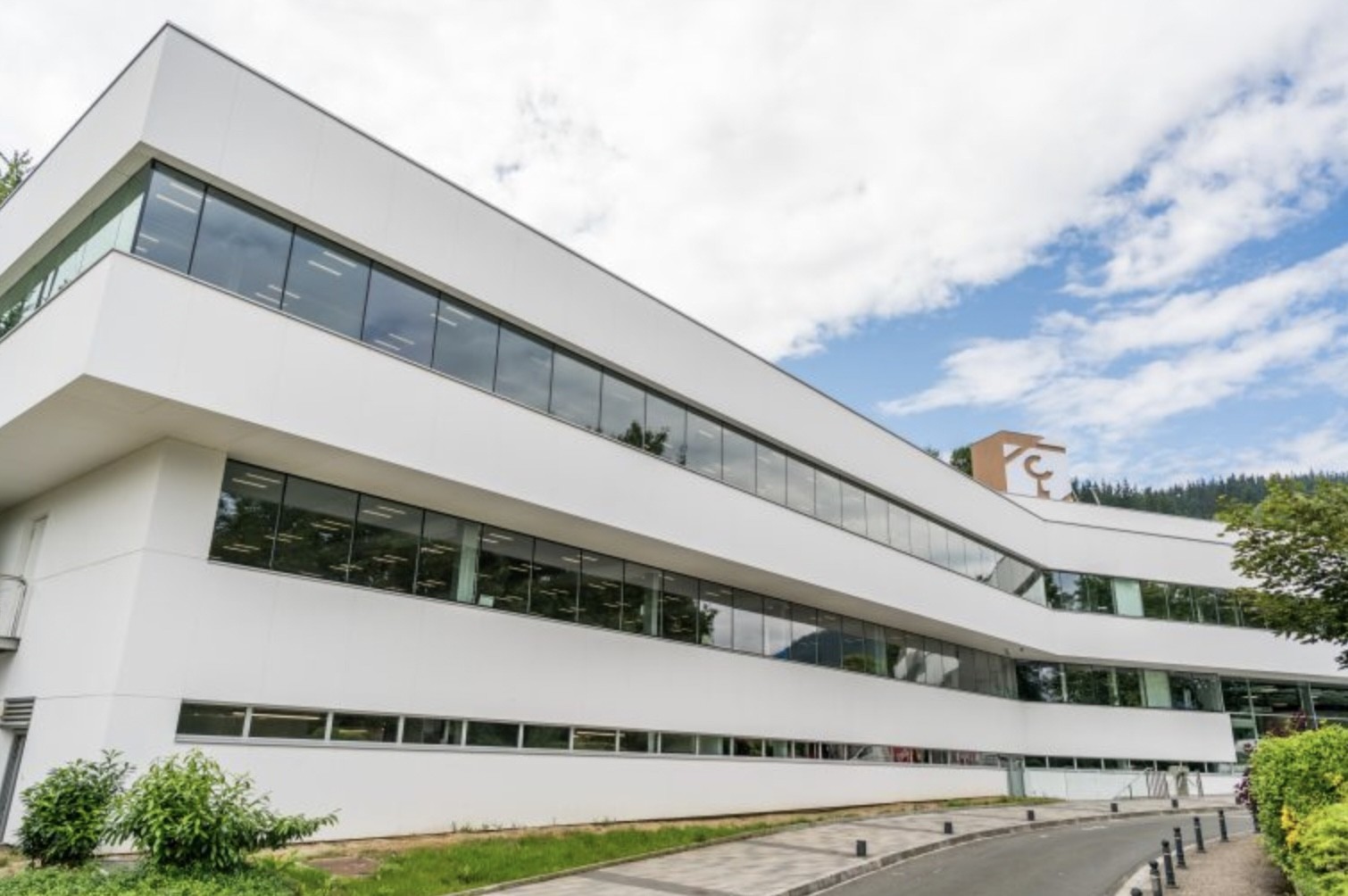 Laboral Kutxak 154 milioi euro irabazi ditu urteko lehen seihilekoan