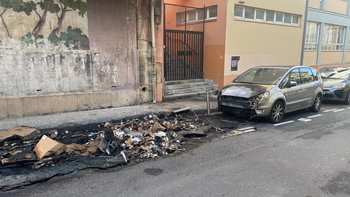 Hainbat edukiontzik su hartu dute Arrasaten, auto bati kalteak eraginez