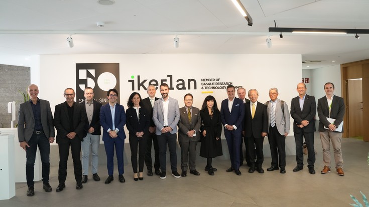 Taiwango enpresaburuen ordezkaritza bat Ikerlanen izan da