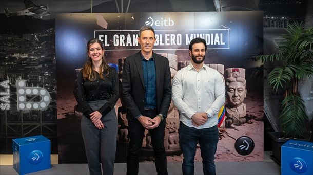 Mikel Reparazek, Borja Maciasek eta Natale Seronek egungo orden geopolitikoa izango dute berbagai Bergaran