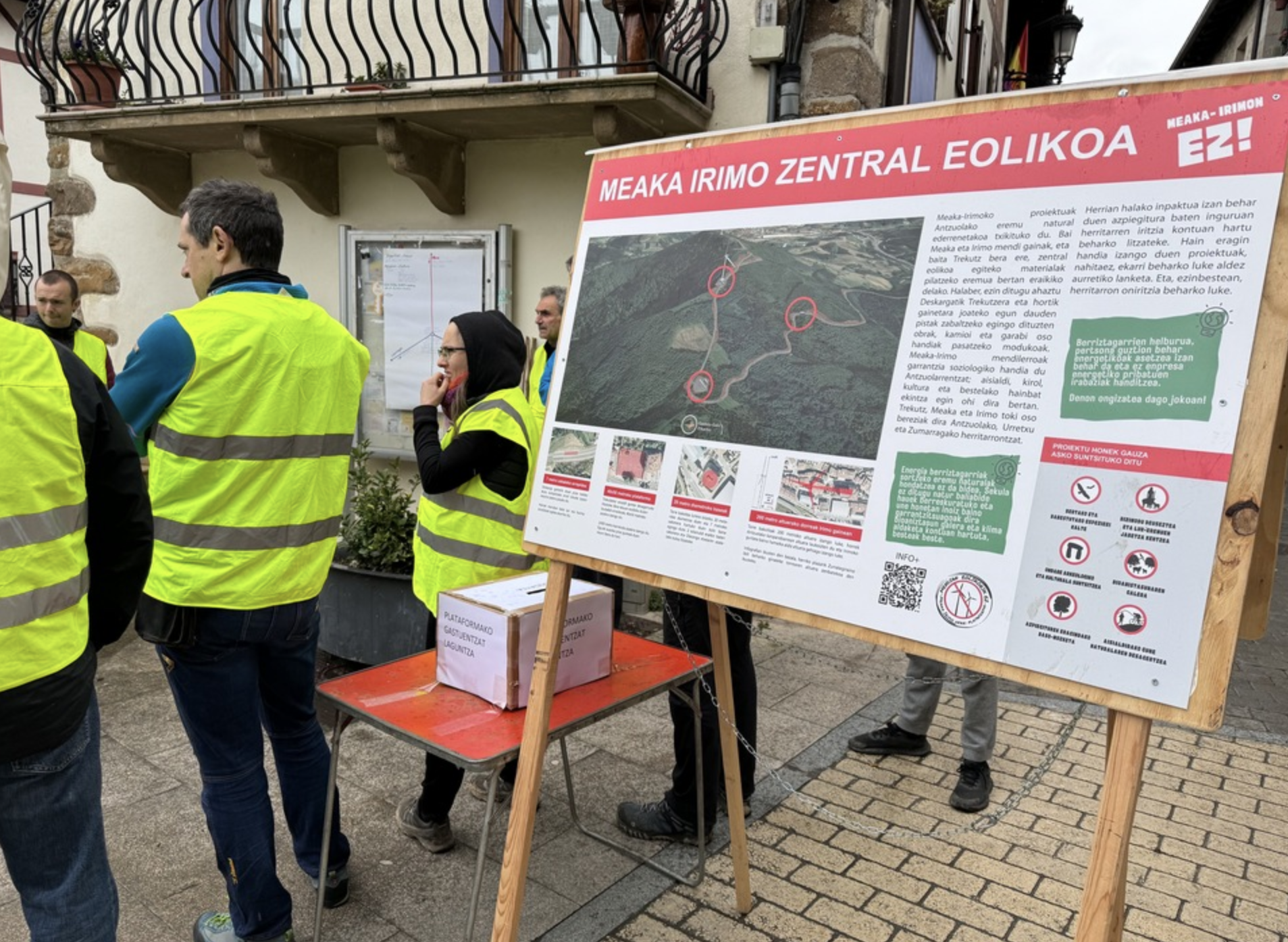 Jaurlaritzaren atarian protesta egingo dute Meaka-Irimo plataformak deituta
