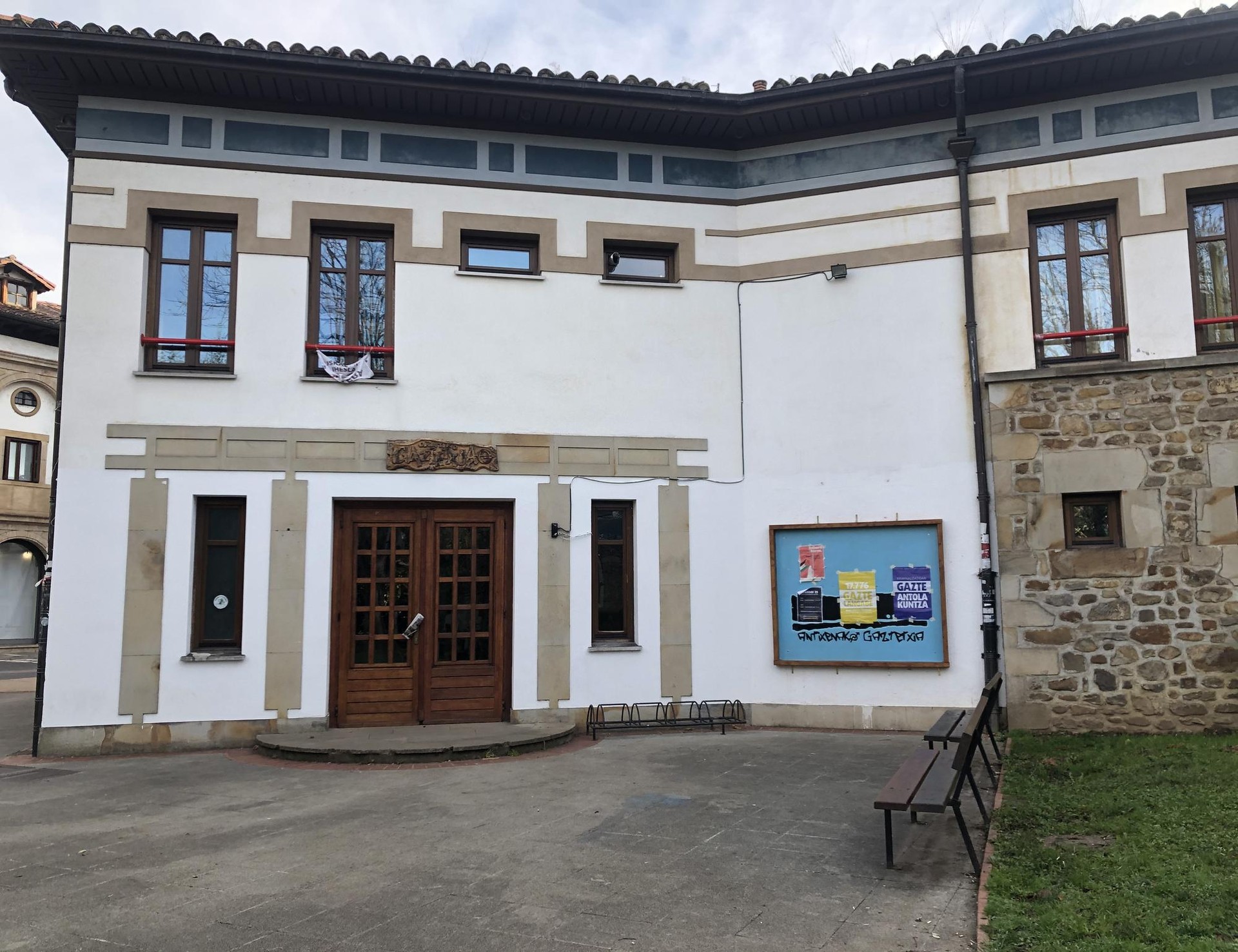 Tafallako gazteak datoz Oñatira, 'Tindeher'-en sartuta