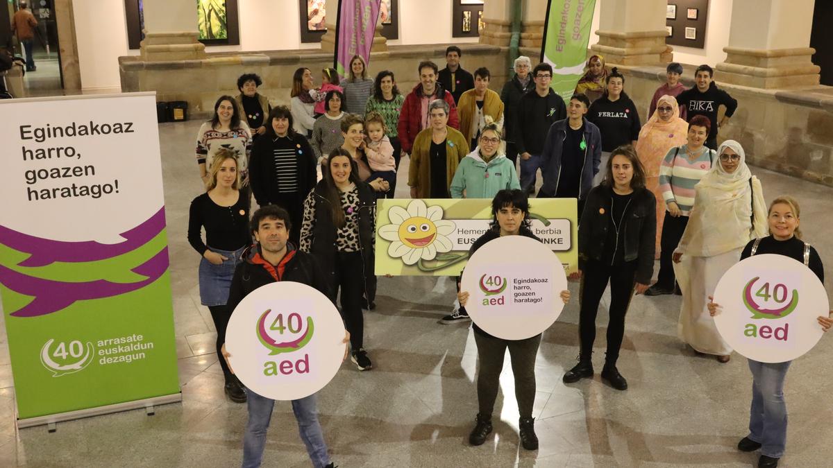 AED elkarteak dinamizatzaile bat behar du