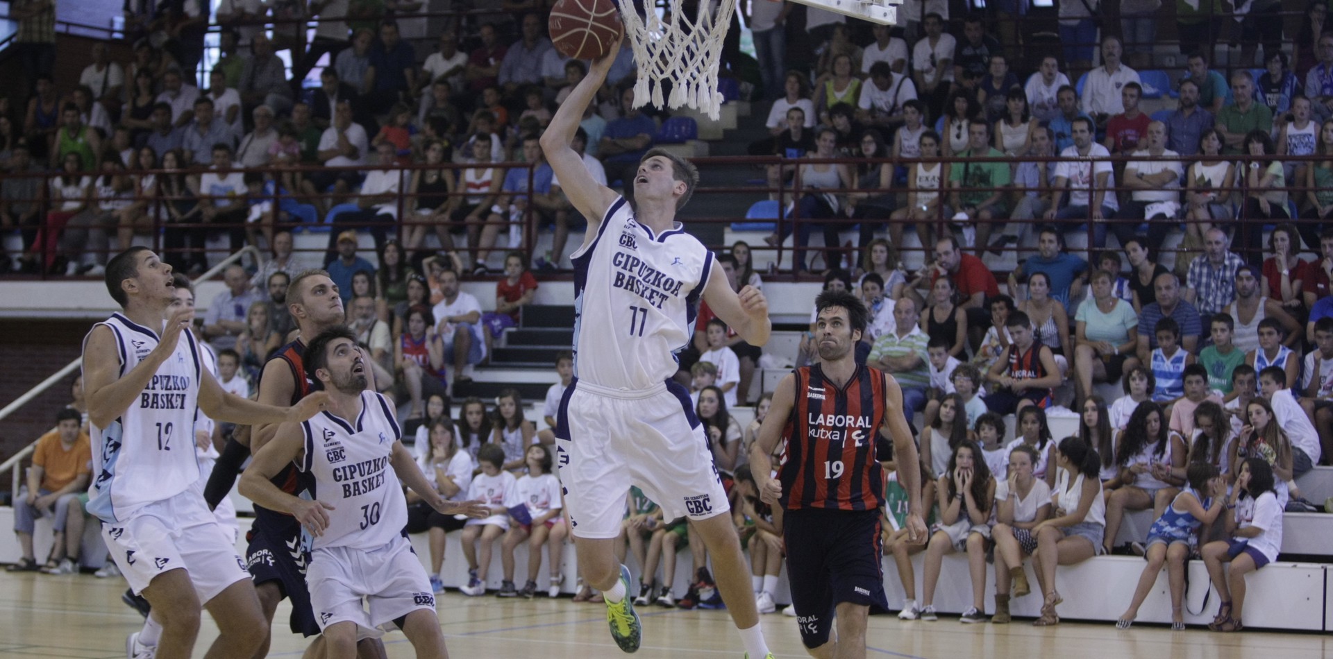 ACBra itzuli den Gipuzkoa Basket gurean, egubakoitzean