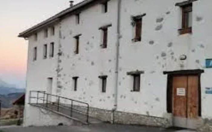 Gomiztegira bisita