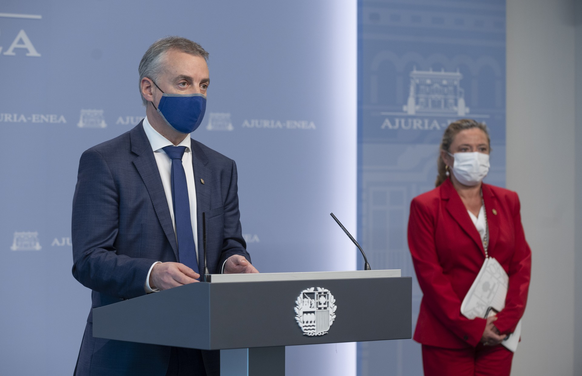 Itxiera perimetralak eta etxeratze agindua bertan behera eta ostalaritza, 22:00ak arte zabalik