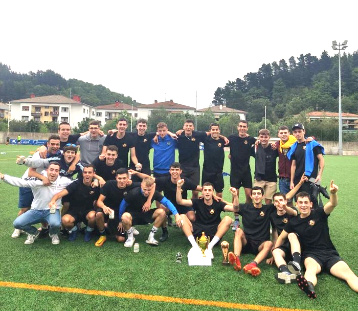 'Poteo' taldea txapeldun, Kuadrillen arteko futbol txapelketan