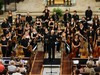 Doinu ezagunekin agurtu du denboraldia Bergarako Orkestra Sinfonikoak